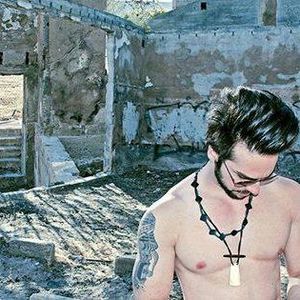 Meet your Posher, Felix b.